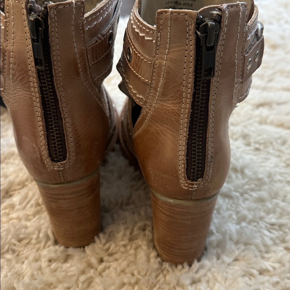 FREEBIRD Sonoma leather ankle boots 9 - Picture 8 of 11